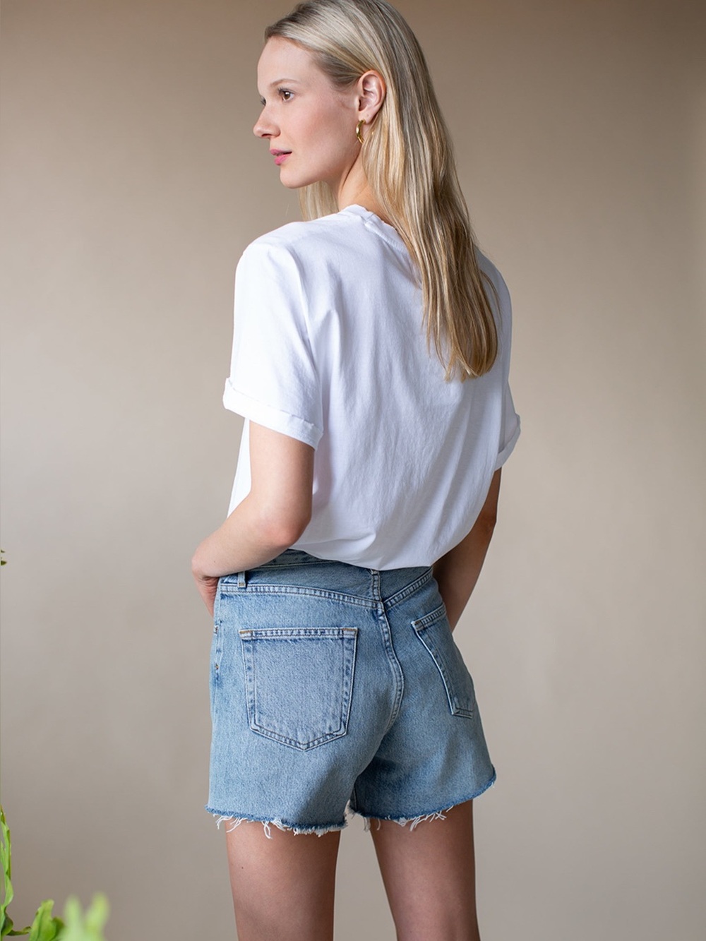 Agolde Reese shorts in Wonder 32 $200